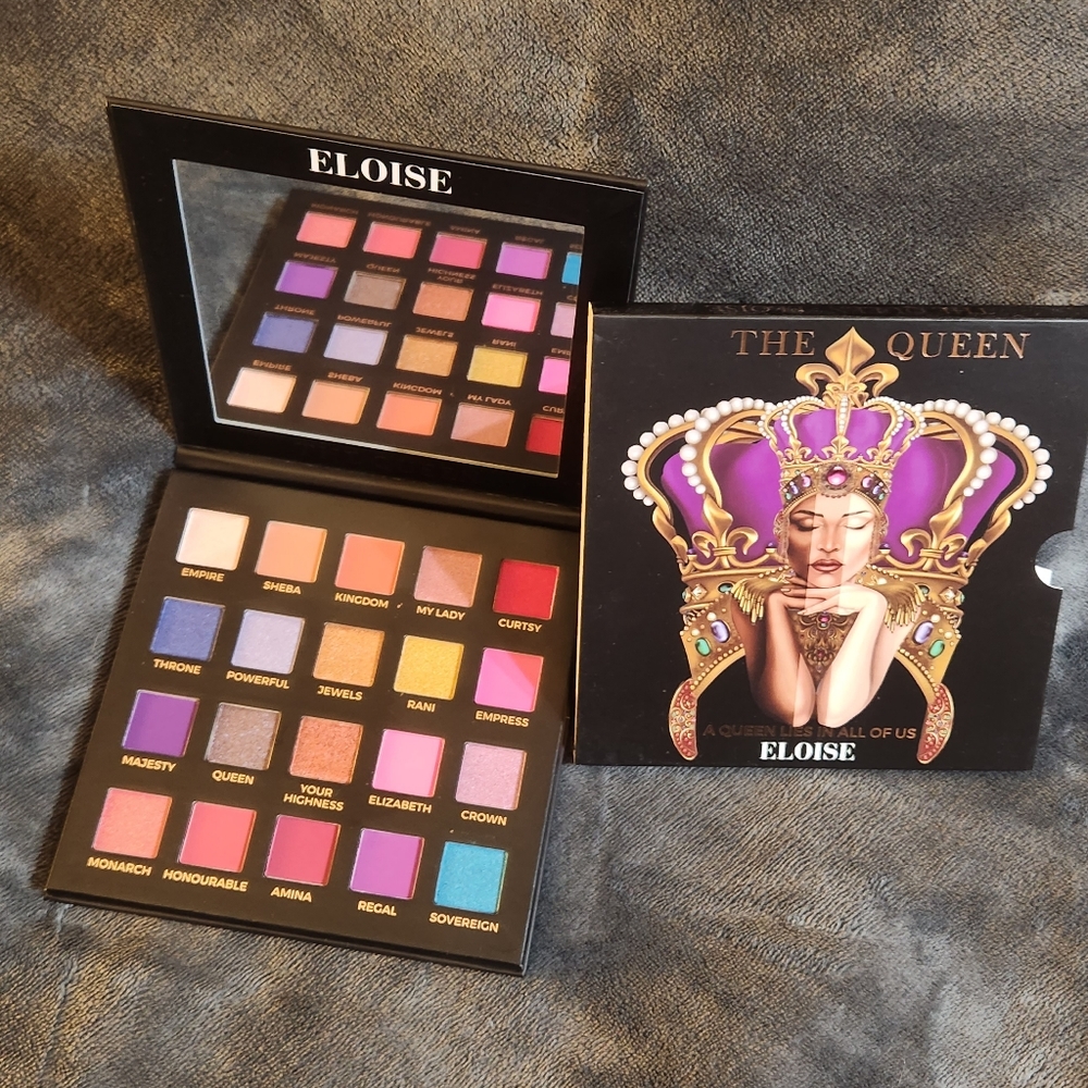 Eloise The Queen eyeshadow palette